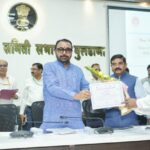 बुलढाणा जिल्ह्याला १६ नवीन प्राथमिक आरोग्य केंद्र व ५१  उपकेंद्रांची भेट;आरोग्य यंत्रणेने सकारात्मक भावनेतून जनसेवा करावी – केंद्रीय राज्यमंत्री प्रतापराव जाधव